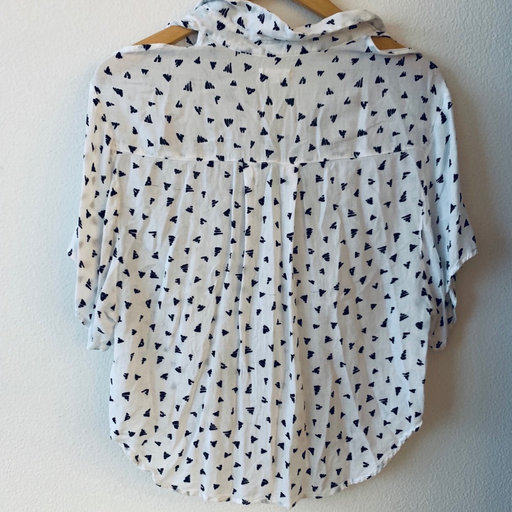 Cold shoulder blouse - Picture 2 of 3